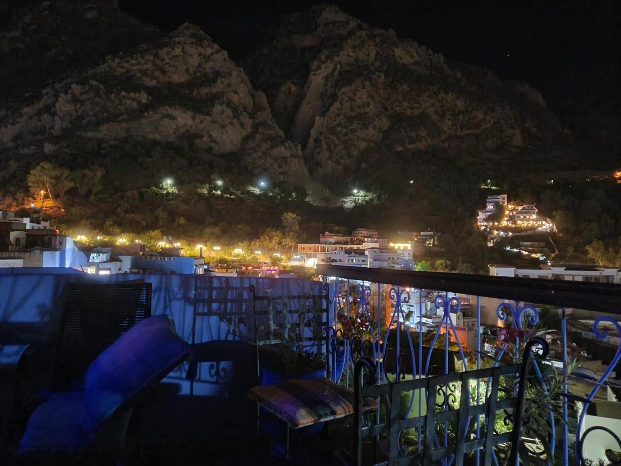 Blue City Chefchaouen Bagian luar foto